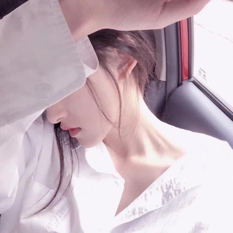 武井咲（饰 神谷熏） - 热门美剧全集在线观看 - 云端观影